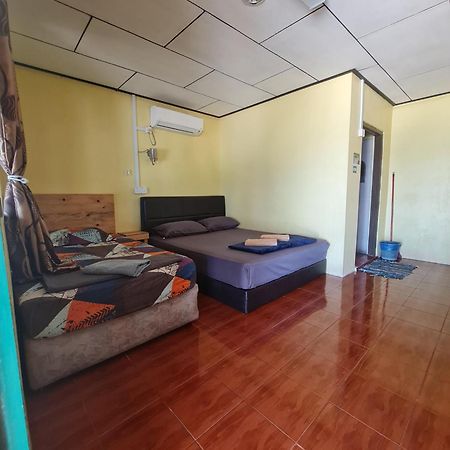 Rainbow Tioman Cottage Kampong Juara ภายนอก รูปภาพ